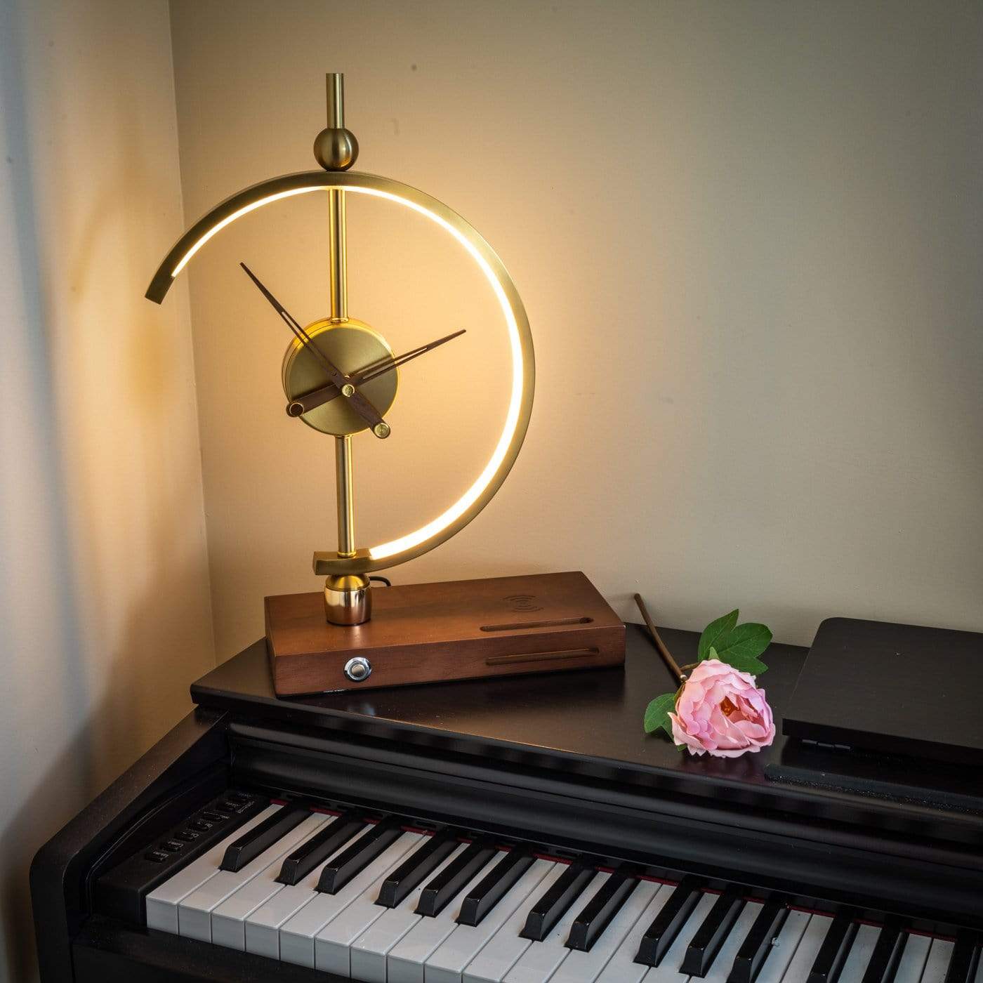 NagoShine – Japanisch inspirierte Designlampe mit Reispapier