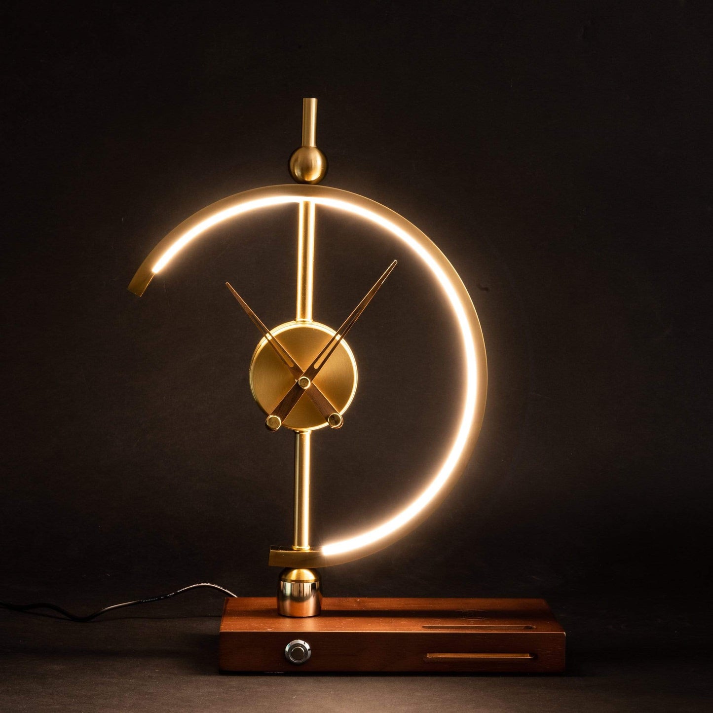 NagoShine – Japanisch inspirierte Designlampe mit Reispapier