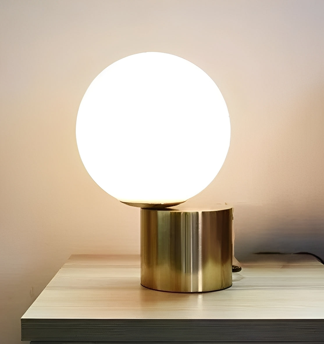 Sayaka – Europäische Tischlampe
