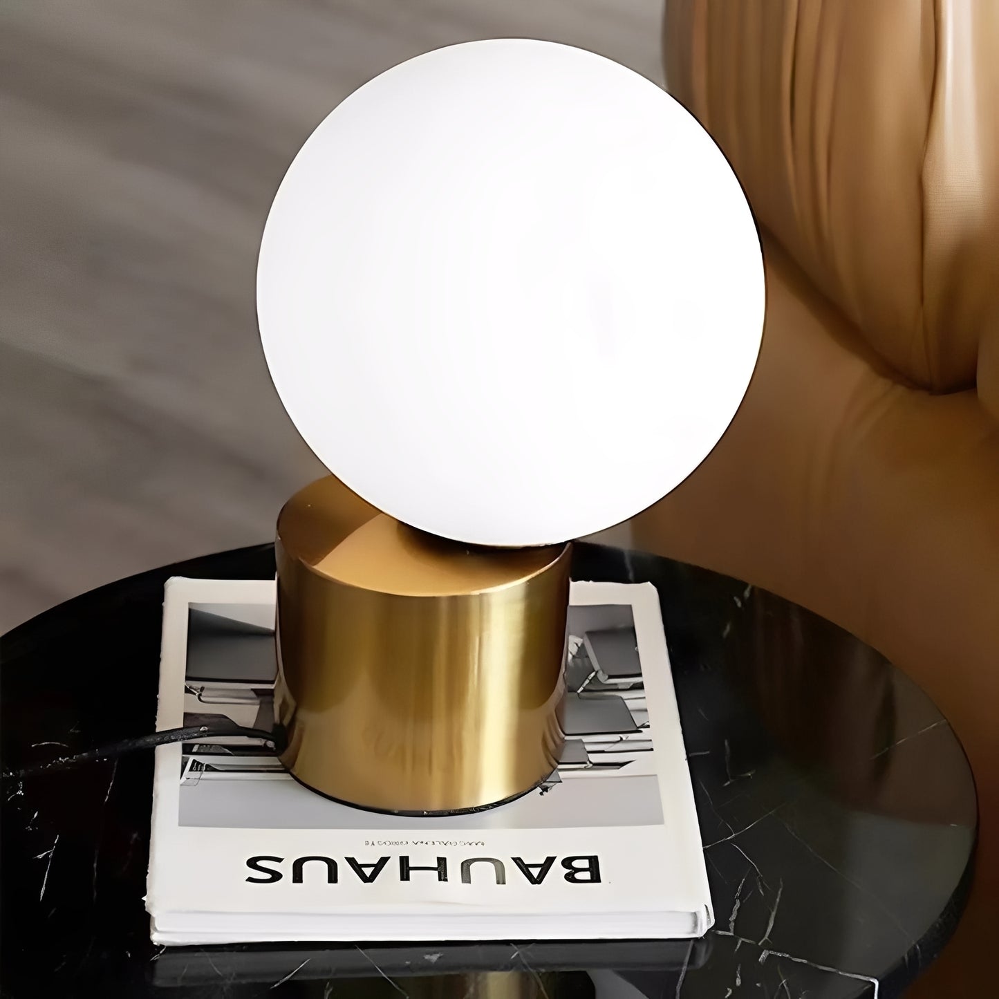 Sayaka – Europäische Tischlampe
