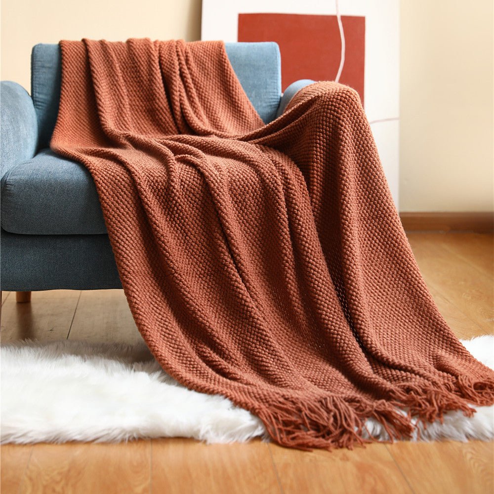 NordWeave – Grobgestrickte Hygge-Decke für gemütliche Abende