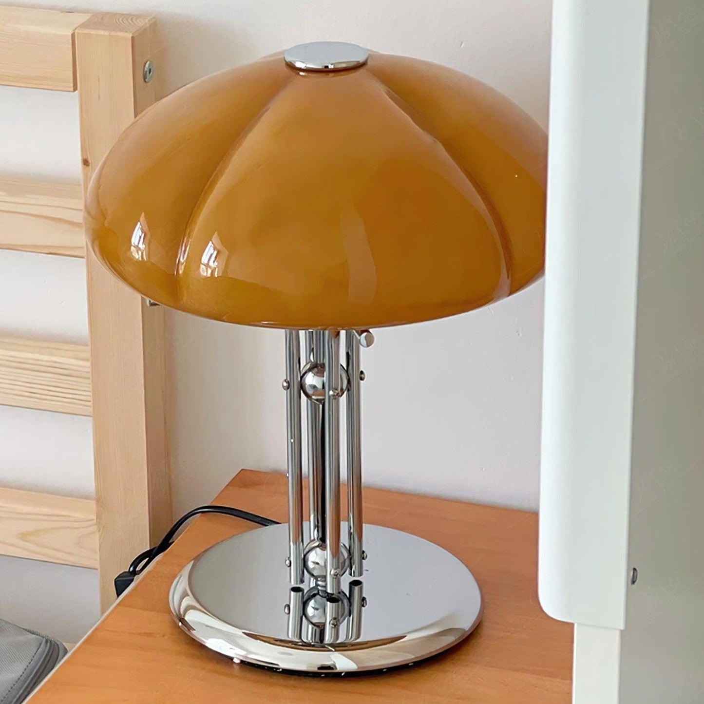 Noemi – Kreative Kürbis-Tischlampe