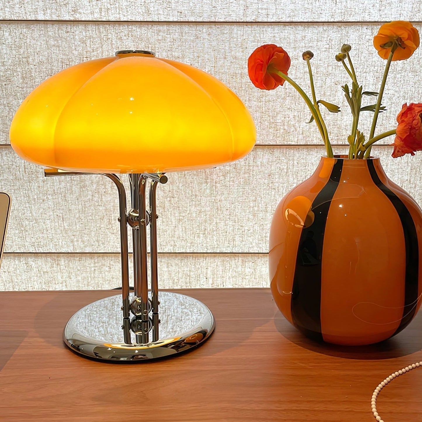 Noemi – Kreative Kürbis-Tischlampe