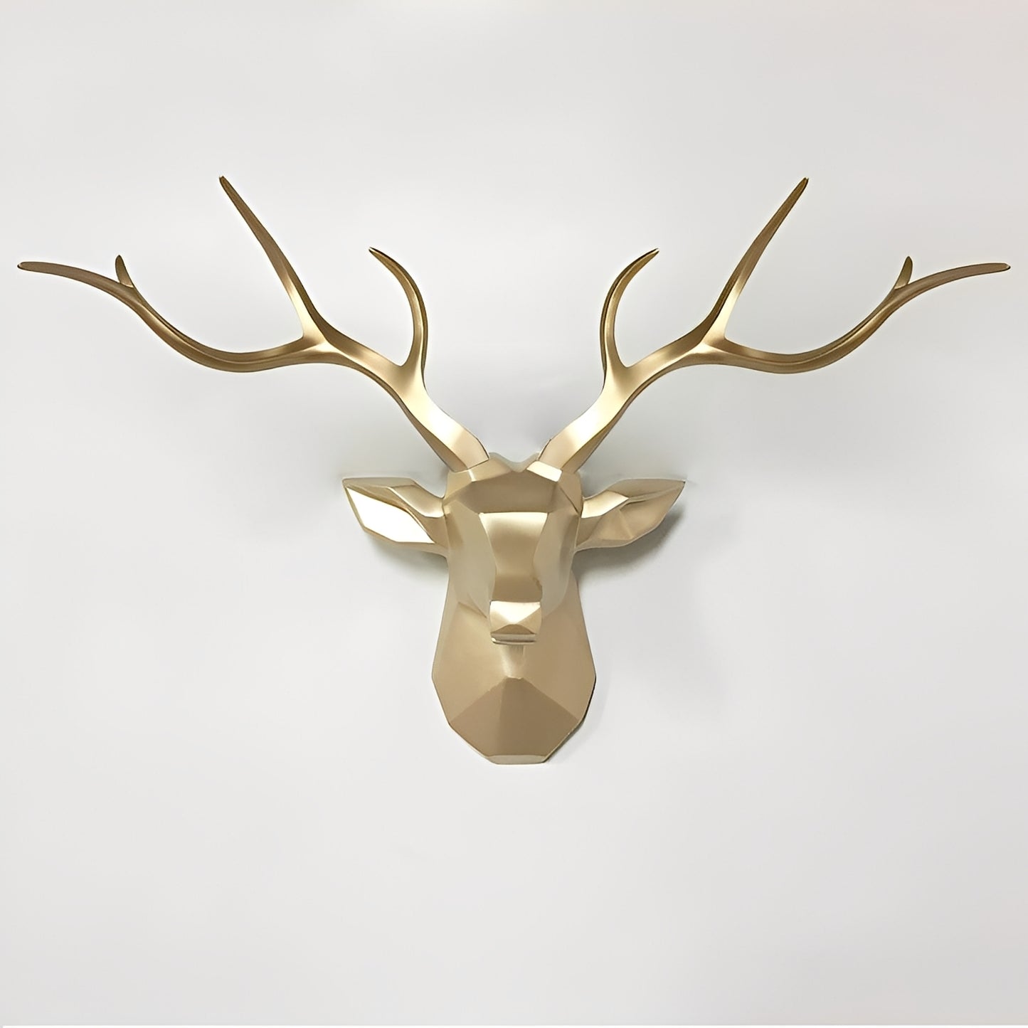 Arlo – Geweih-Wanddeko aus Kunstharz
