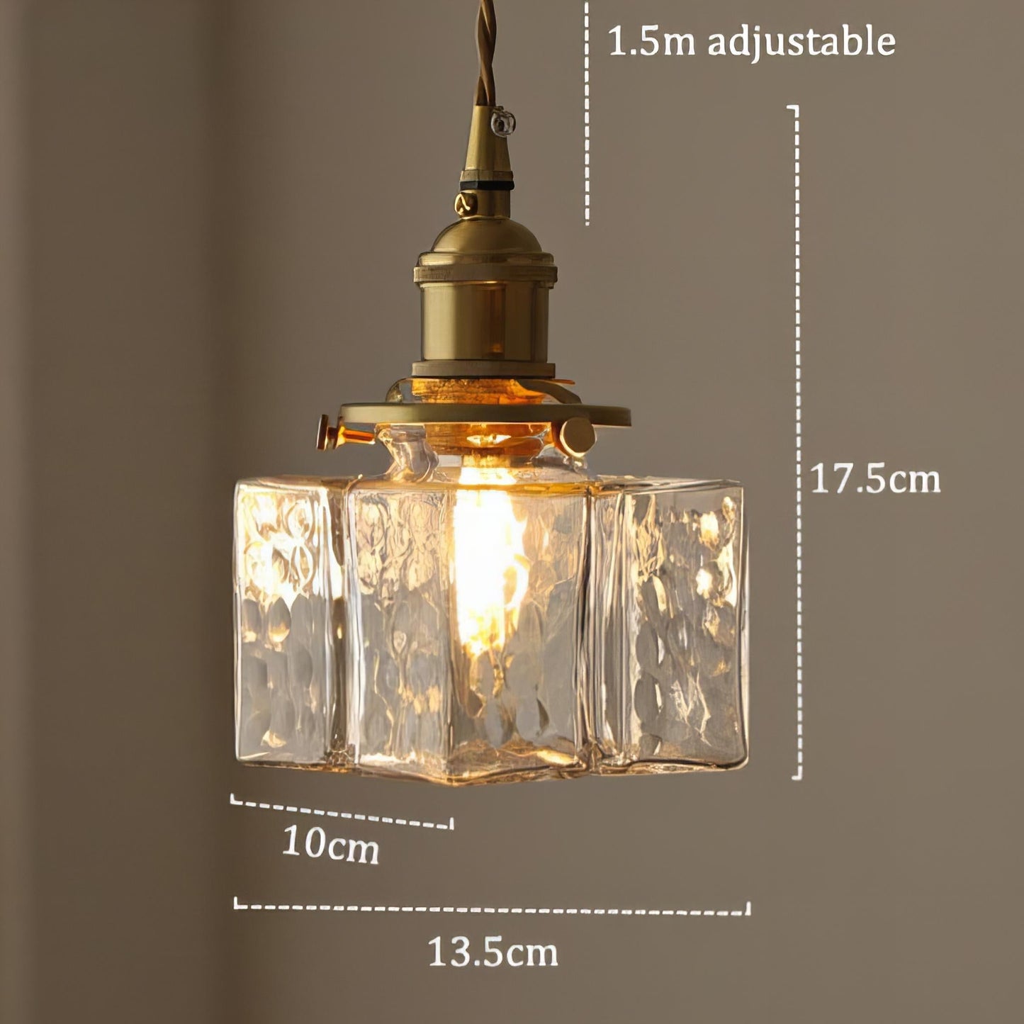 Farrah - Moderne Hängelampe aus Glas im Retro-Stil
