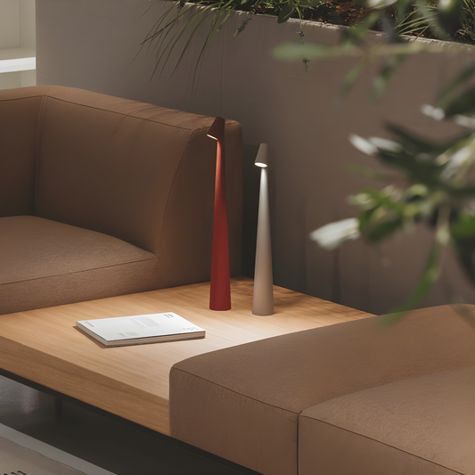 LumiFlex – Tragbare LED-Tischlampe mit Touch-Funktion & kabelloser Eleganz