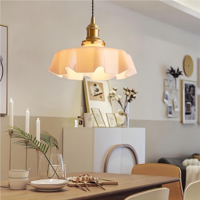 VintageBlume – Cremefarbene Glas-Hängelampe
