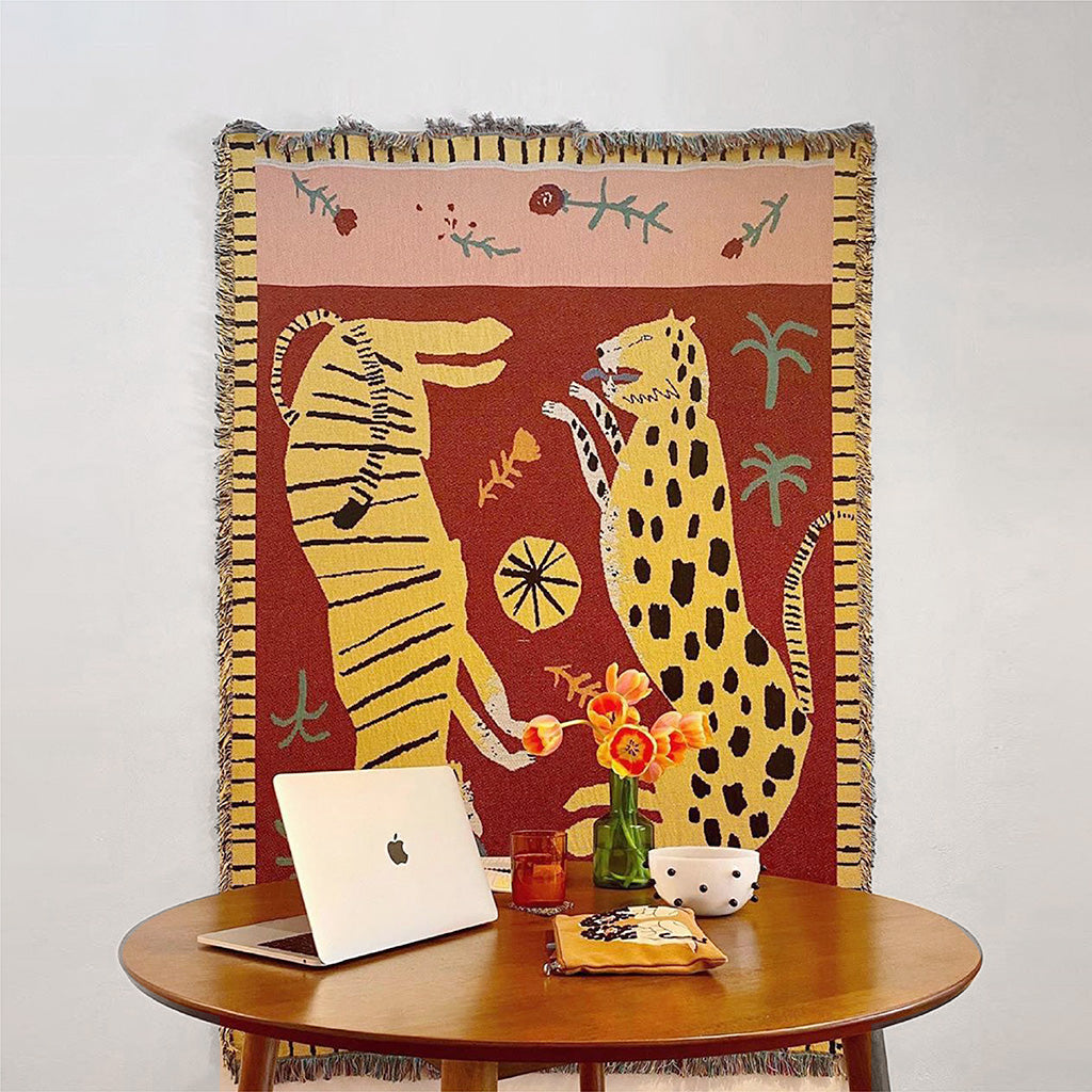 WildWrap – Weiche Decke mit exotischem Animal-Print