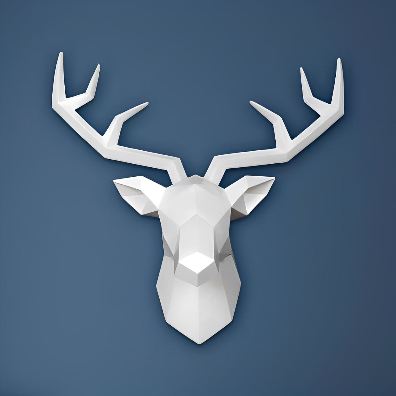 NordicAntler – Vintage Wanddekoration im Antilopenkopf-Design
