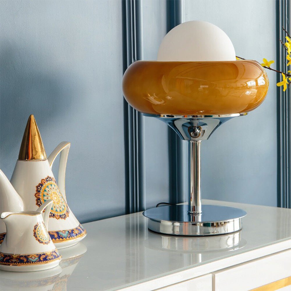 Yani – Retro Bauhaus Tischlampe