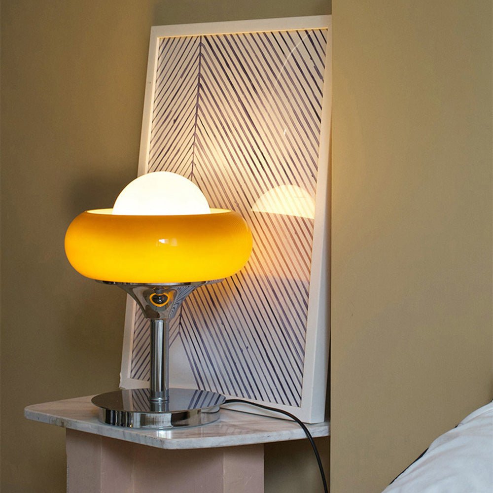 Yani – Retro Bauhaus Tischlampe
