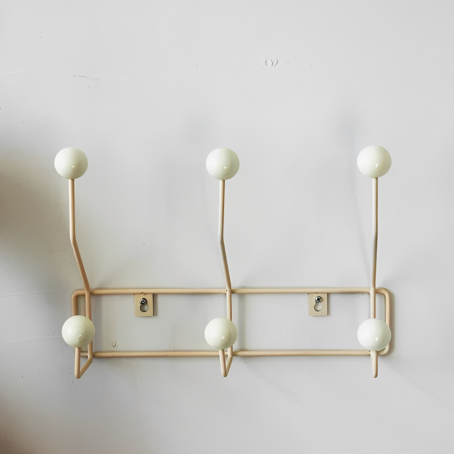 Benno – Moderner Wandhaken