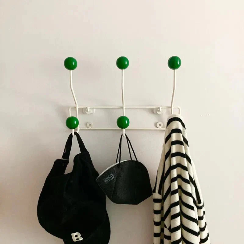 RetroHook – Farbige Metall-Wandhaken für Vintage-Vibes