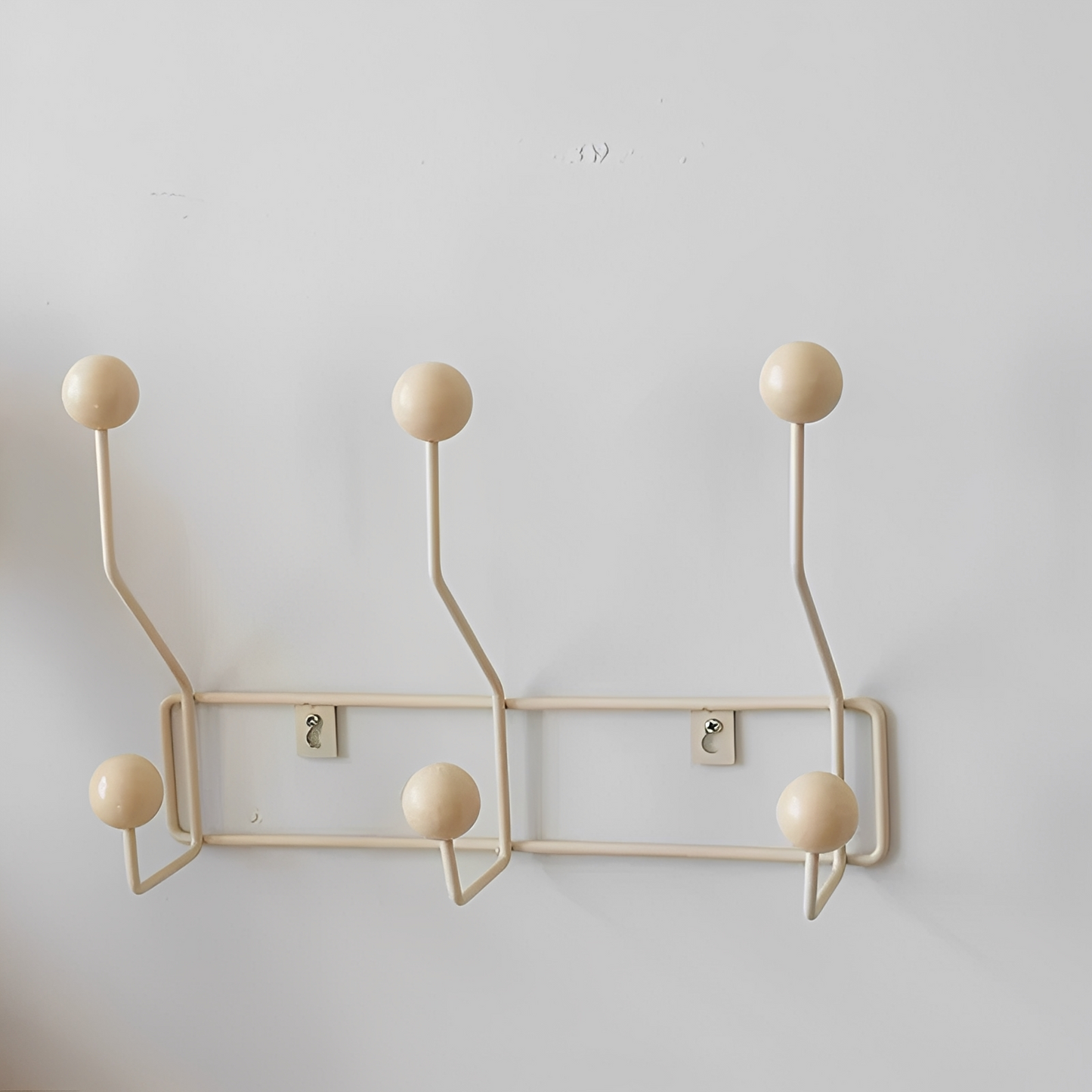 Benno – Moderner Wandhaken