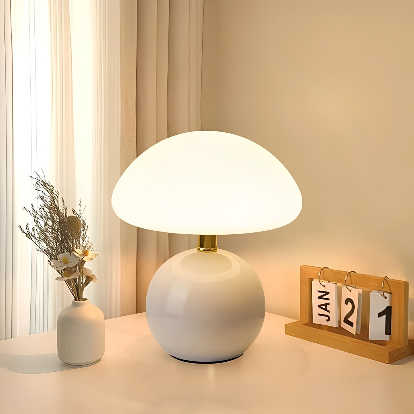 Jhapz – Pilz Tischlampe im modernen Frost-Stil