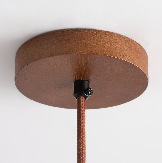 Viola – Retro-Nordic Pendelleuchte mit 3 Lampenschirmen