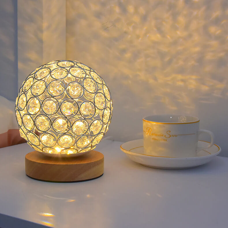 Aria – Moderne Wiederaufladbare LED Nachtlampe