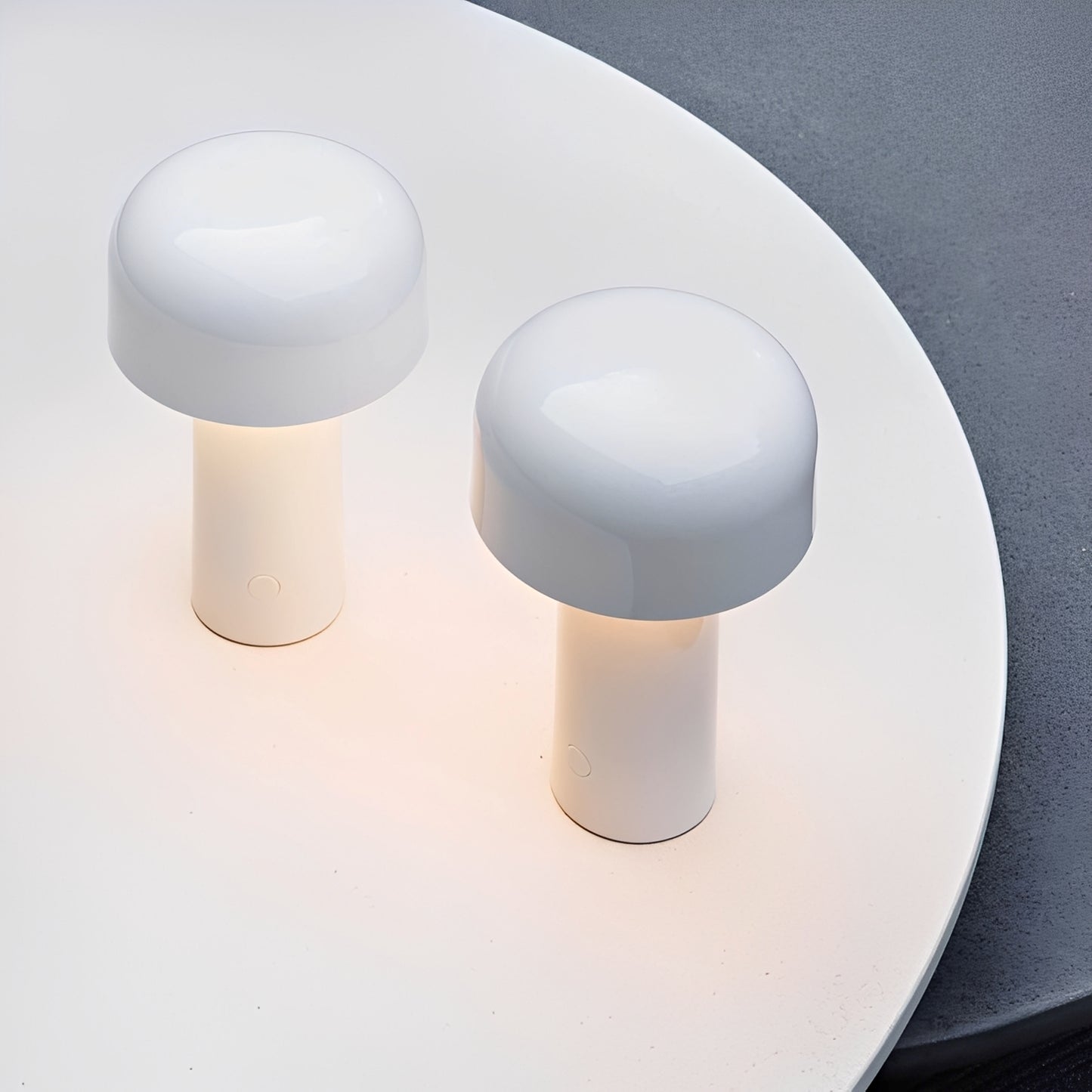 Ayla – LED-Pilz-Tischlampe