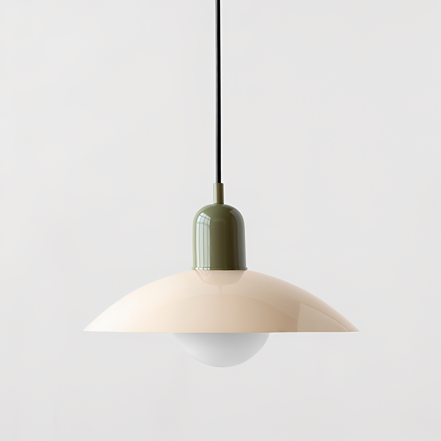 Amelie – Minimalistischer Retro-Farbkronleuchter
