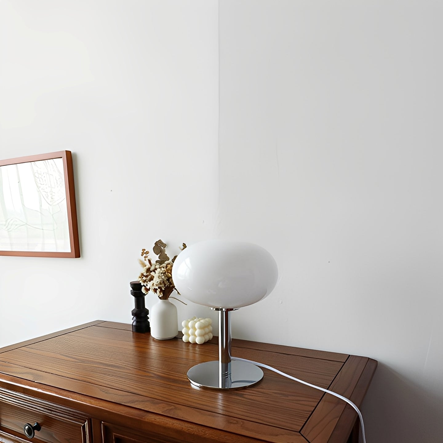 Evelyn – Vintage Cremeglas Tischlampe