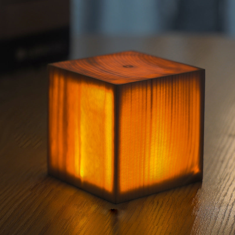 Zyra – Kreative Retro-Atmosphärenlampe mit Touch-Funktion