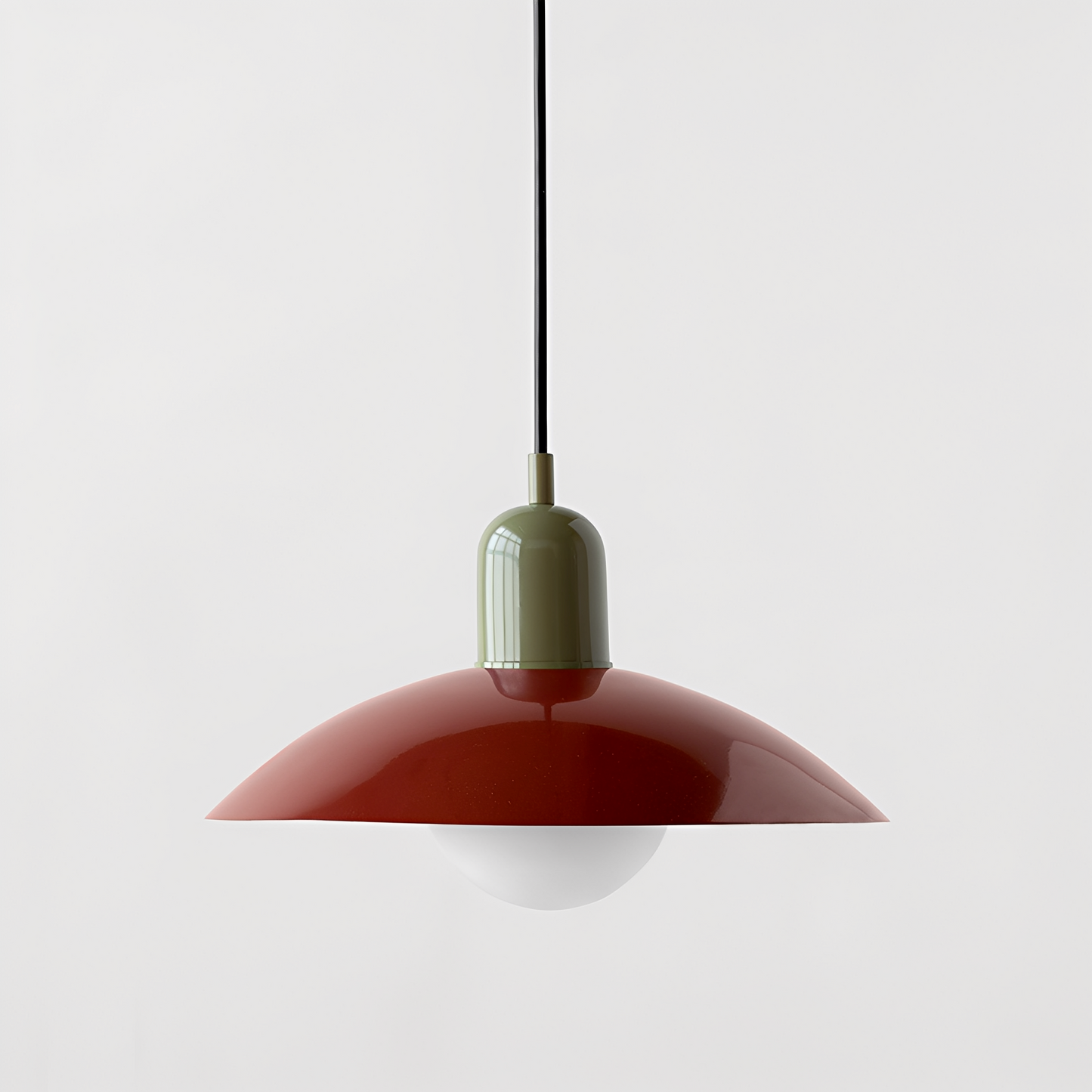 Amelie – Minimalistischer Retro-Farbkronleuchter