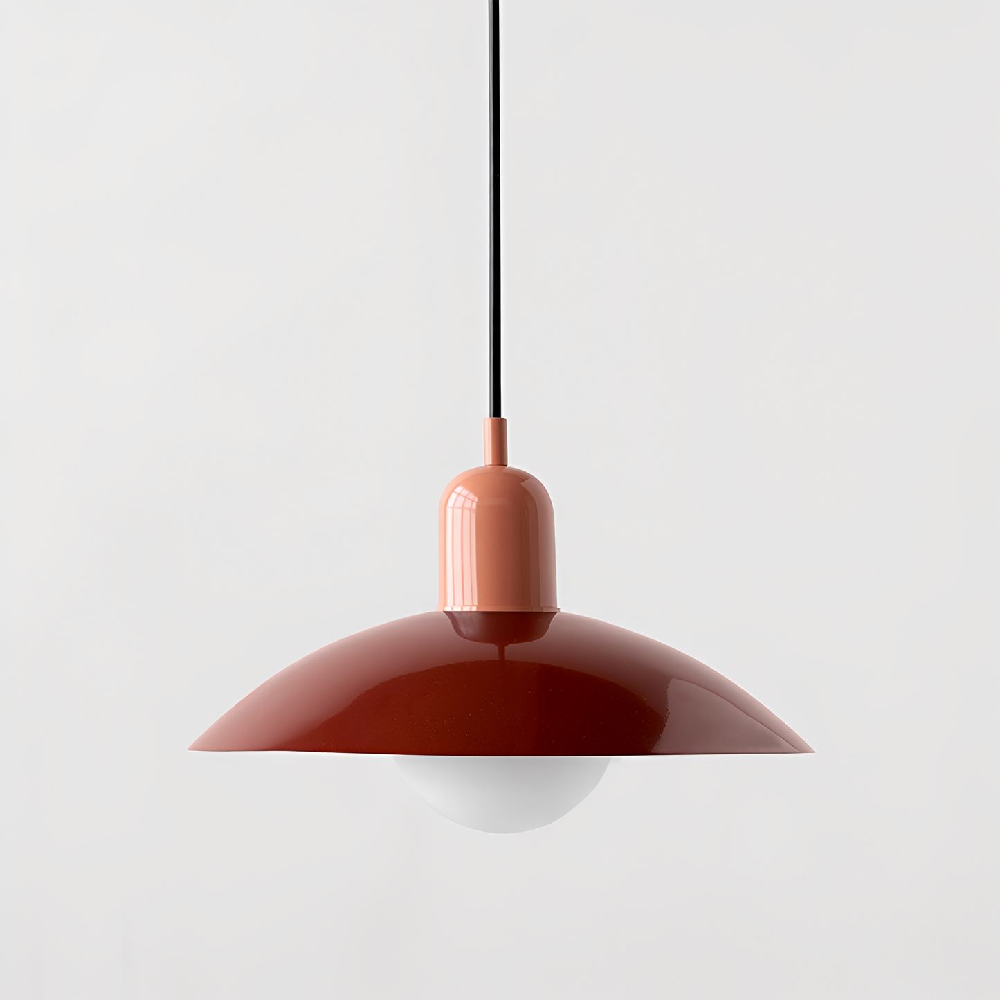 Amelie – Minimalistischer Retro-Farbkronleuchter