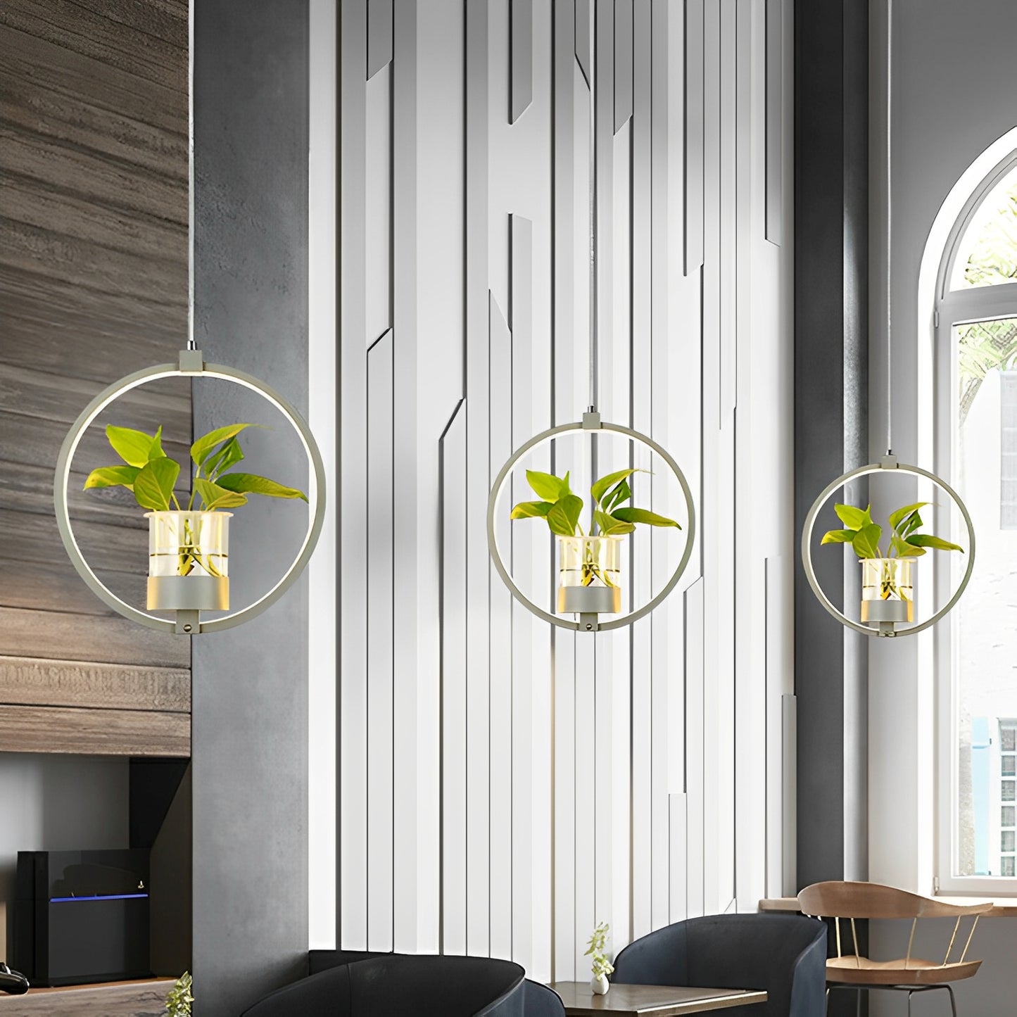 Noemi – Runde LED-Pendelleuchte mit Pflanzen-Element