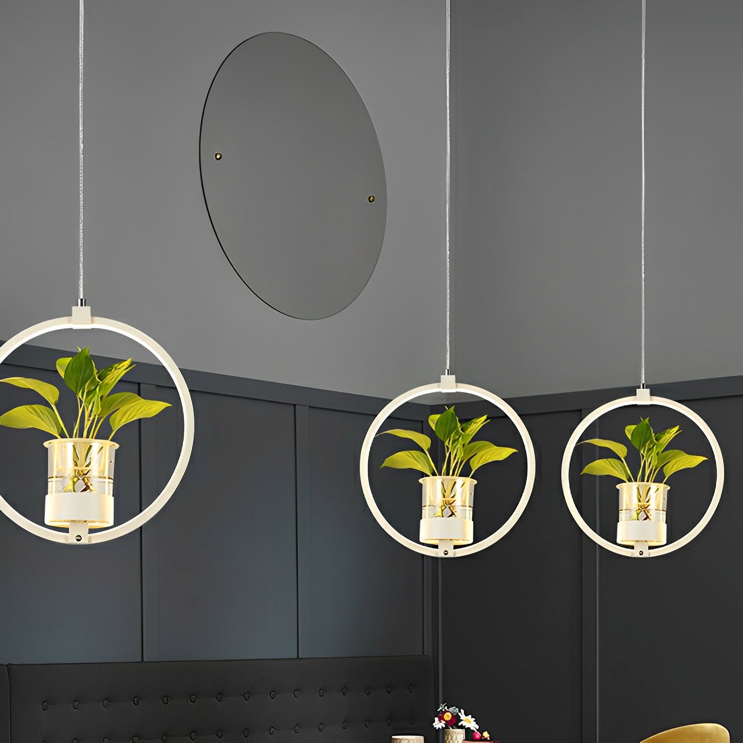 Noemi – Runde LED-Pendelleuchte mit Pflanzen-Element