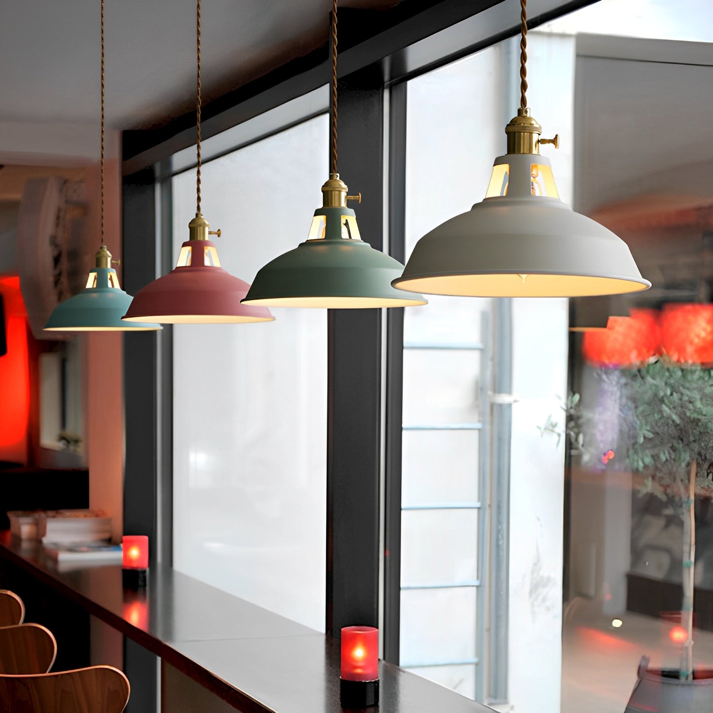 Mella – Industrie-Pendelleuchte im Macaron-Design aus Metall