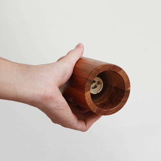 Yumi – Kreativer Holz-Kronleuchter im modernen Stil