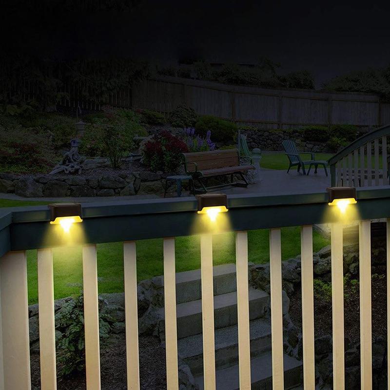 Wetterresistente LED-Stufenlichter mit Solarbetrieb (4er-Pack)