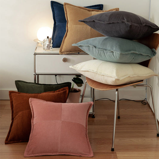 Svala – Modernes Nordisches Sofakissen