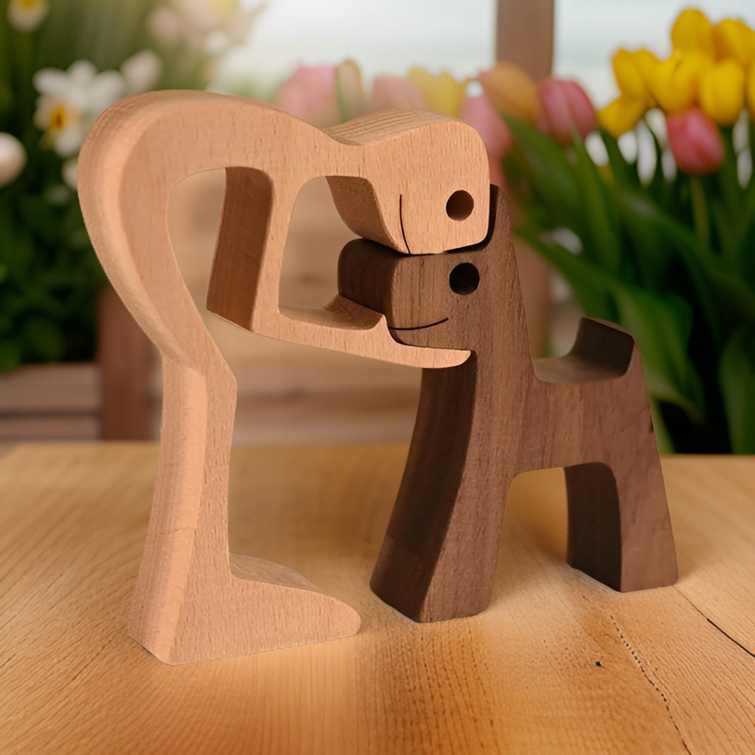 Aelix – Handgemachtes Holzfigur