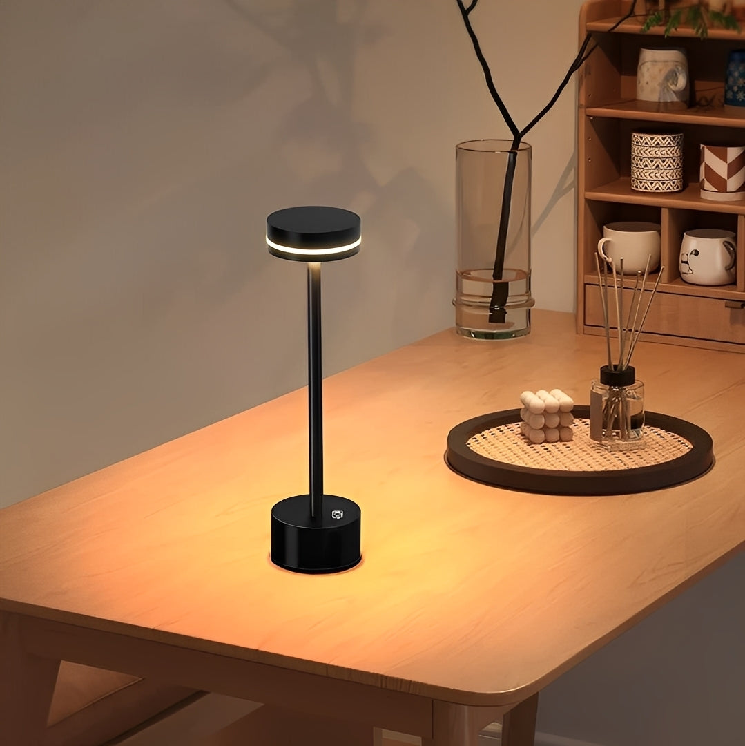 Hoshi – Cosmic Elegance LED-Tischlampe