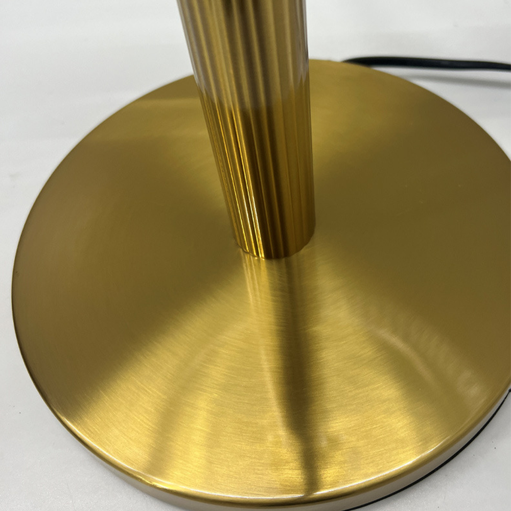 Valina – Zeitgenössische Tischlampe