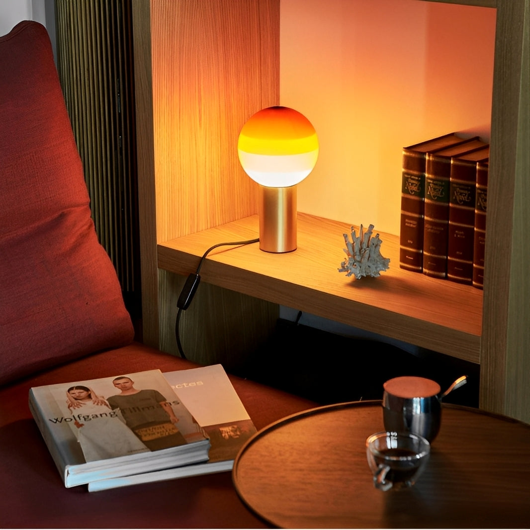 Orbis – Personalisierte Glaslampe im Planeten-Design