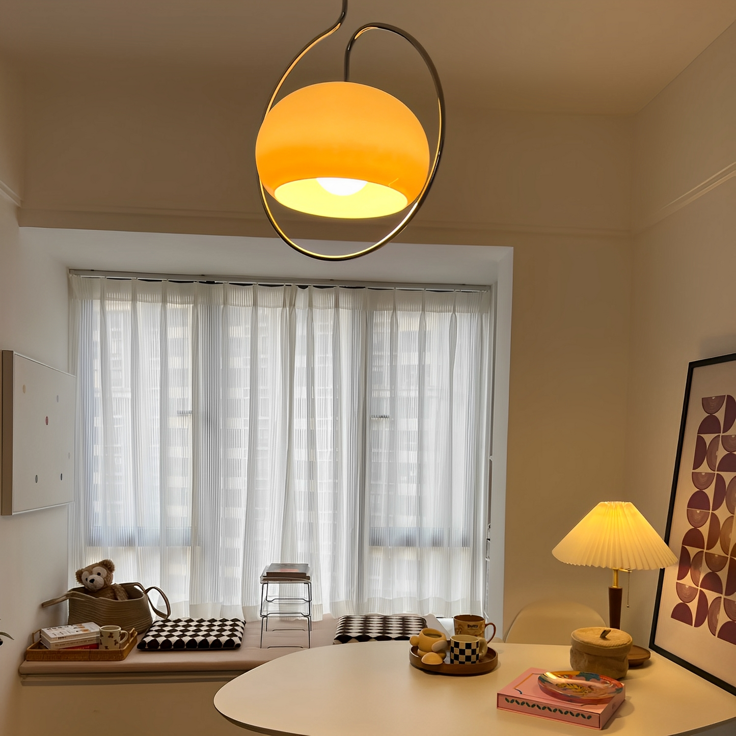 Ashley – Retro-Deckenleuchte in Creme