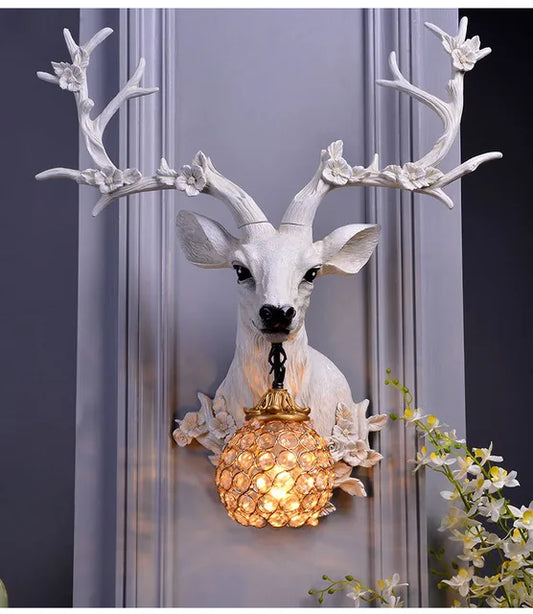 Geweih-Vintage-Wandleuchte im rustikalen Design