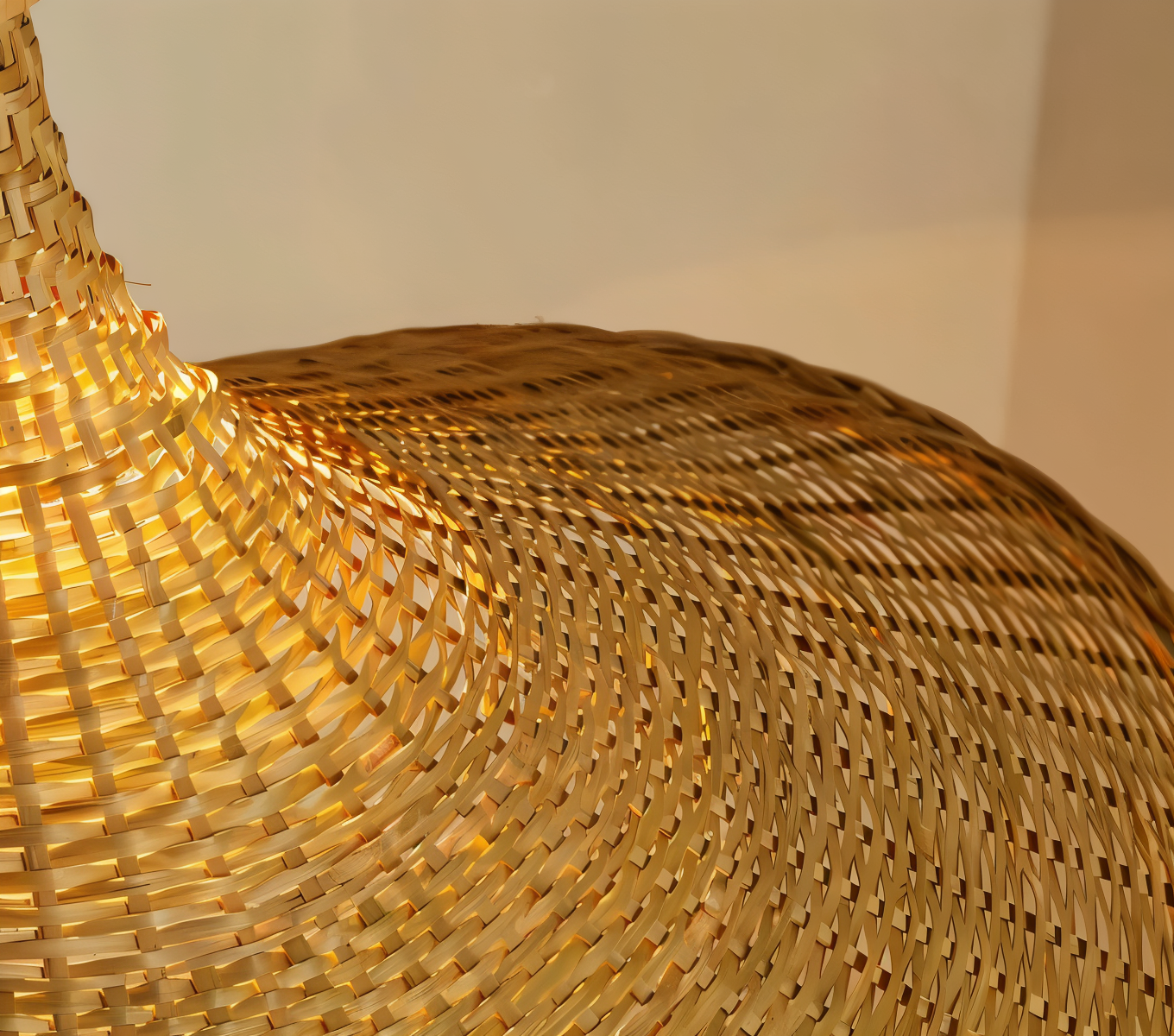 Kaito – Bambus-Rattan-Kronleuchter