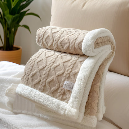 CloudSoft Throw – Doppelseitige pastellfarbene Flanell-Fleecedecke