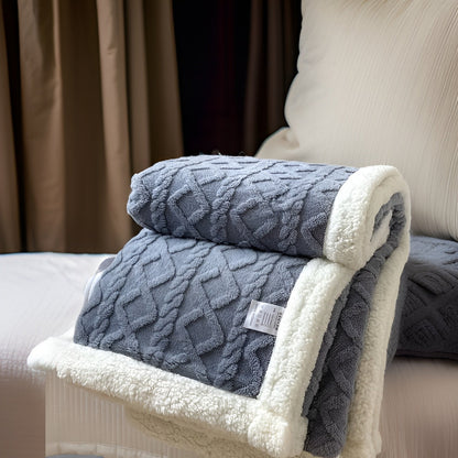 CloudSoft Throw – Doppelseitige pastellfarbene Flanell-Fleecedecke