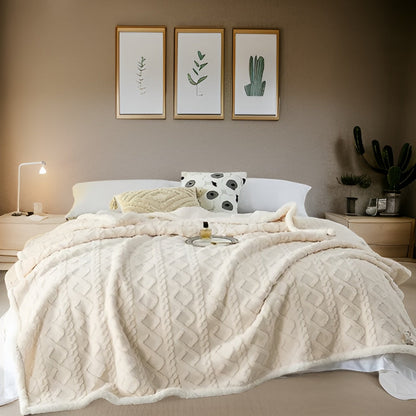 CloudSoft Throw – Doppelseitige pastellfarbene Flanell-Fleecedecke