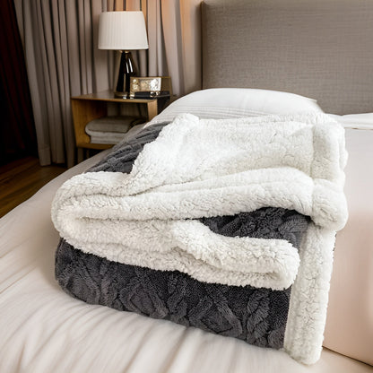 CloudSoft Throw – Doppelseitige pastellfarbene Flanell-Fleecedecke