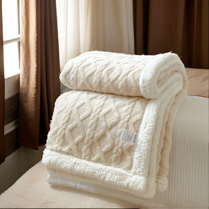 CloudSoft Throw – Doppelseitige pastellfarbene Flanell-Fleecedecke