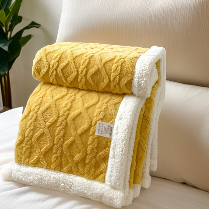 CloudSoft Throw – Doppelseitige pastellfarbene Flanell-Fleecedecke
