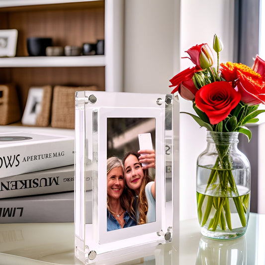 Akagi – Acryl DigiFrame