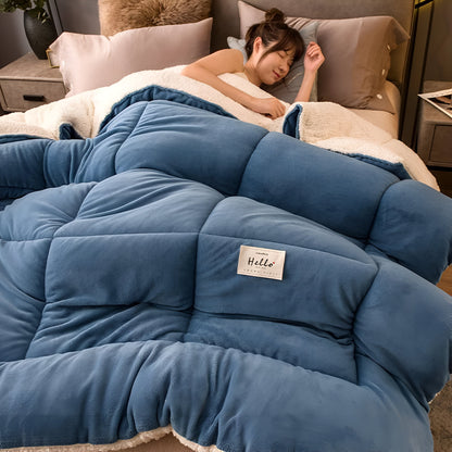 Verdickte Fleece-Steppdecke