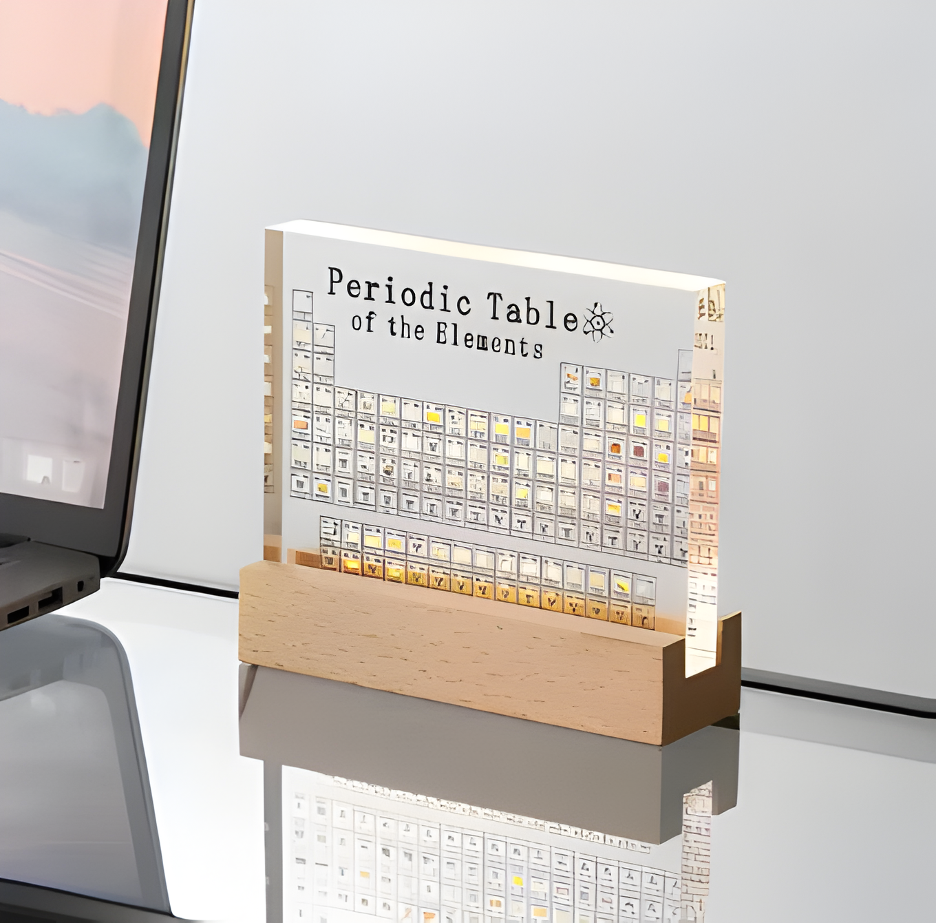 Aurelia – 3D Acryl-Periodensystem