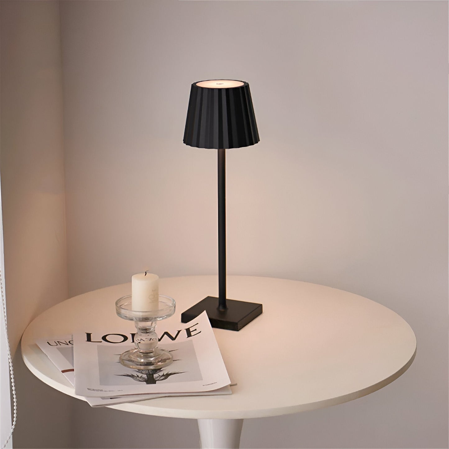 Kabellose LED-Tischlampe mit Touch-Funktion